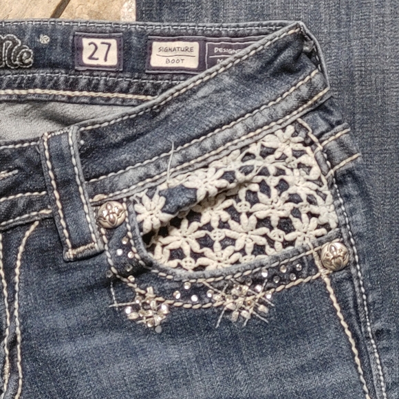 Miss Me Signature Boot Cut Jeans Size 27 - Picture 4 of 13